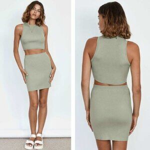 NWT WILFRED Aritzia Reso High Waisted Knit Mini Skirt Size Medium Sage Green